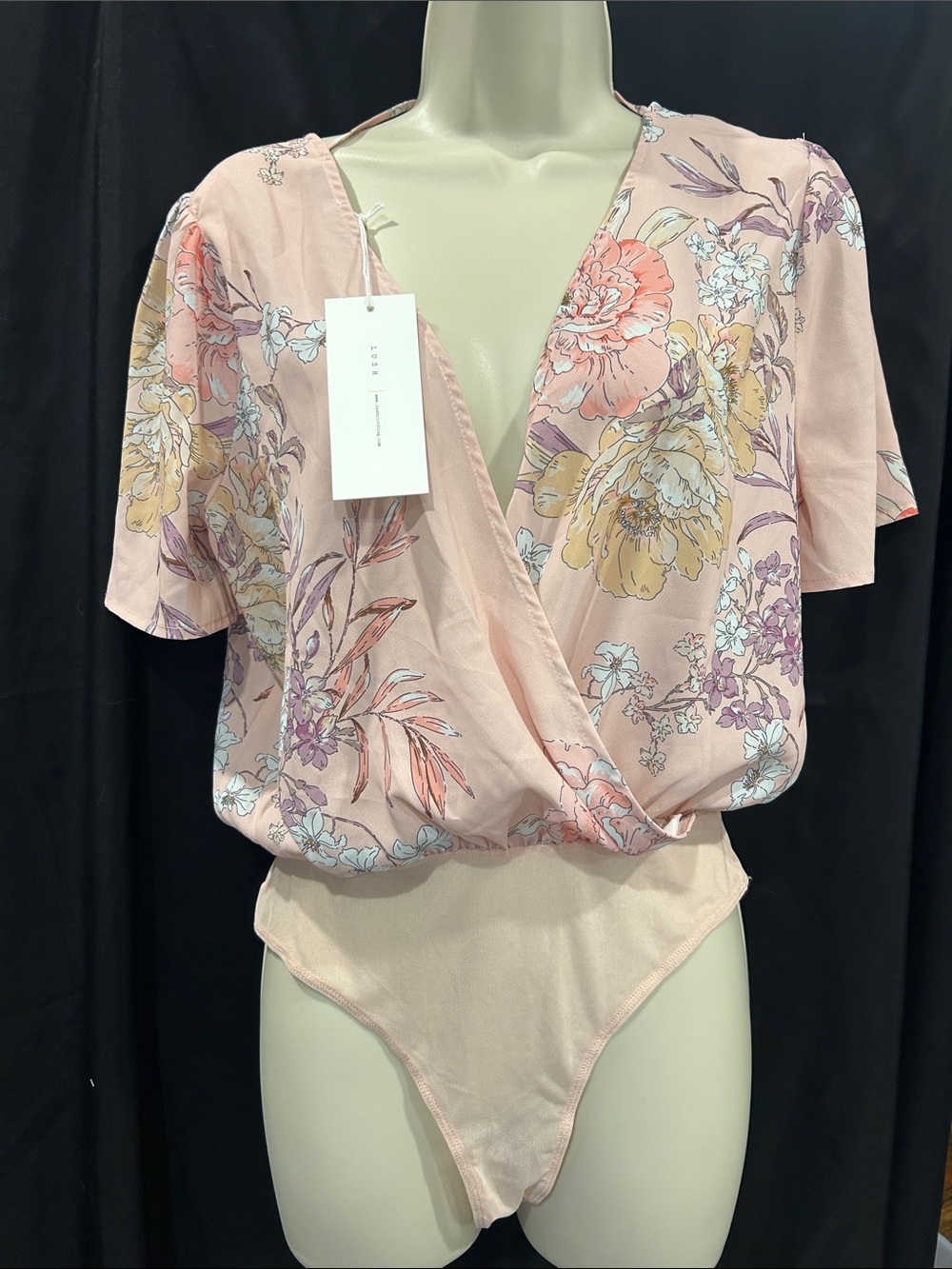 ◾️NEW! LUSH Clothing- Floral Pink Wrap Bodysuit
